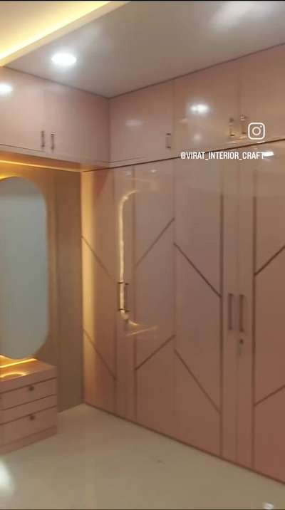 #4DoorWardrobe  #InteriorDesigner  #DressingTable  #mirrorunit  #modularwardrobe  #Modularfurniture  #ModularKitchen  #fallceiling  # #