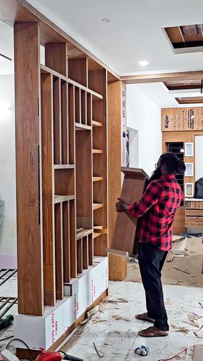 🏠...പണിപ്പുരയിൽ...📐 
 #partitoin  #partitonwalldesign  #partition  #Plywood  #partitions  #woodenfinish  #kollamdesigner  #Architect  #architecturedesigns  #best_architect