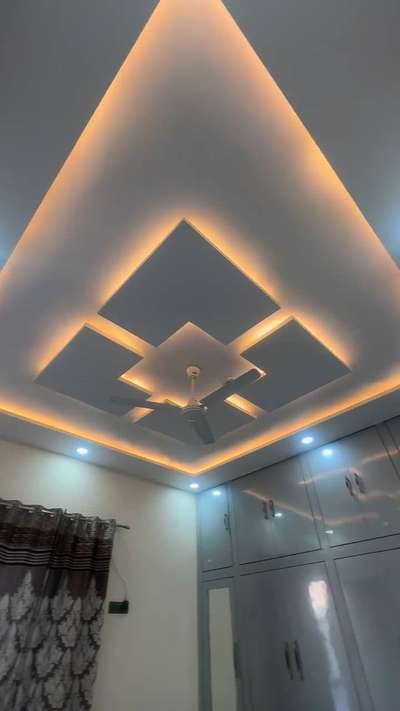 gypsum false ceiling...
 #FalseCeiling  #FalseCeilinideas  #falseceilingexperts  #GypsumCeiling  #gypsumciling  #falseceilingworks  #new_falseceiling  #trendingdesign  #trendingfashion