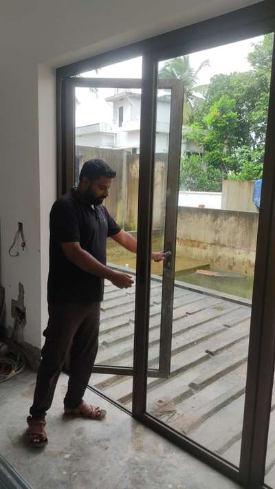 "Imagine a space where your indoor and outdoor living areas flow together seamlessly. Our sliding folding doors completely transform a room, blurring the line between inside and out and creating a breathtaking, open-plan environment."

#AluminiumWindows  #_aluminiumdoors  #SlidingWindows  #slidingfolding  #casementdoors  #casementdoor  #curtainwall  #facades  #GlassDoors  #handrailwork  #toughenedpartition  #Toughened_Glass   #fixedglass  #