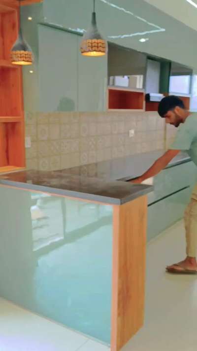 modular kitchen modular furniture ask KoloApp 😱  #ModularKitchen  #OpenKitchnen  #koloapp  #askcarpenter  #askexperts  #ask  #koloviral  #Rk  #rkglasscleaner  #kolopost