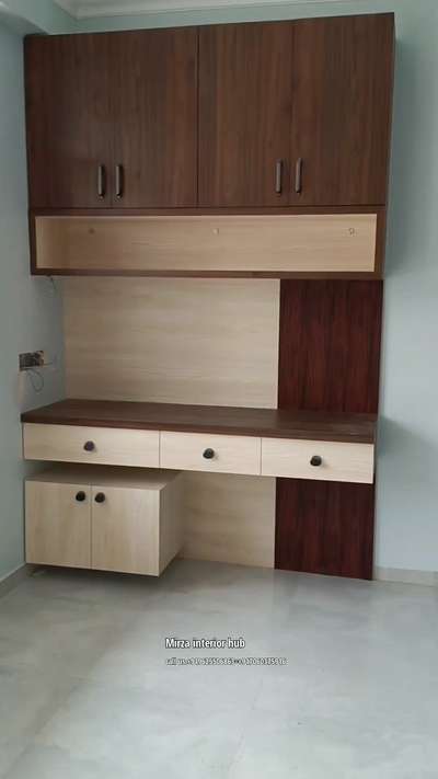 #studytable  #StudyRoom  #WardrobeDesigns  #HomeDecor  #InteriorDesigner  #furniture  work karane ke liye contact kare
whats.+919625506863
call.+917060375916 Saquib Mirza