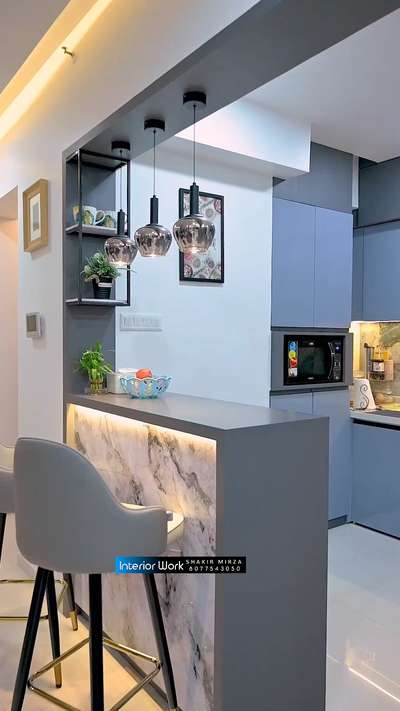📞 Number in Bio
 Contact For interior work
#ModularKitchen #modularTvunits #wadrobedesign #crockeyunit #partiction #walldesignes #wallpenelling #BedroomDecor #MasterBedroom #KingsizeBedroom #KidsRoom #InteriorDesigner #StudyRoom #pujacabinet
