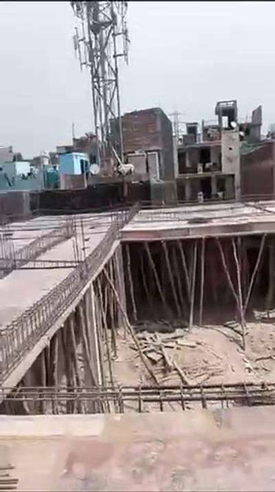 Slab Under Supervision || Reinforcement bars mess of 10000sqft area  #Buildingconstruction  #Contractor  #builder  #CivilEngineer  #Architect  #slabcasting