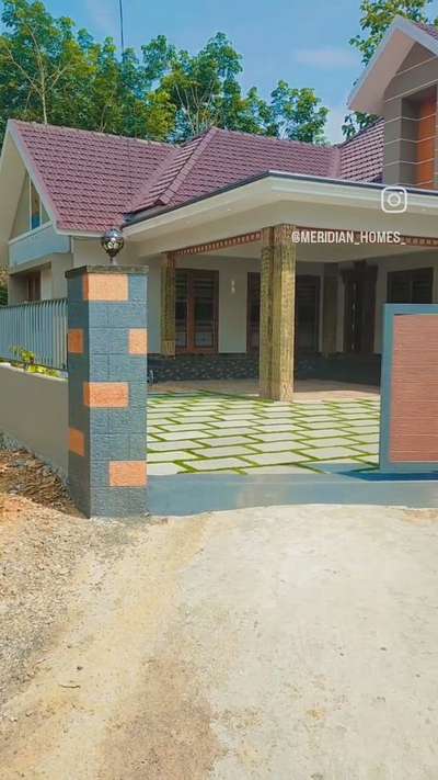 Kerala Homes
visit us: https://meridianhomes.co.in 

 #Kerala #homes #meridianhomes