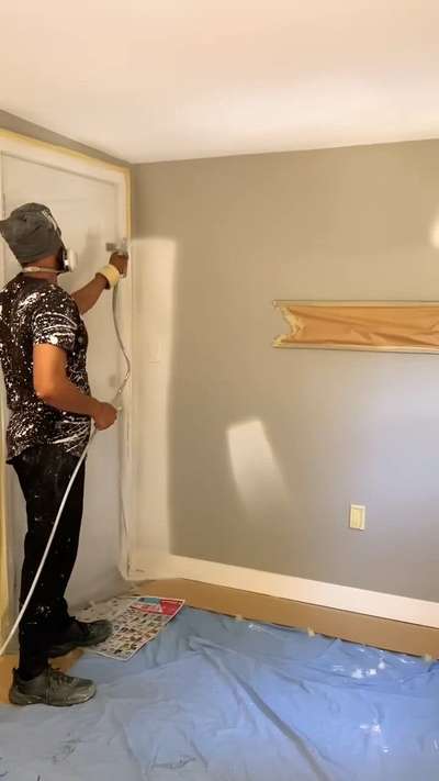 # airless paint sprayer painting