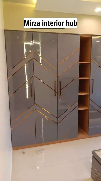 #almirahdesign  #WardrobeIdeas  #WardrobeDesigns  #modularwardrobe  #tprofile  #Modularfurniture work karane ke liye contact kare
whats.+919625506863
call.+917060375916 Saqib Mirza