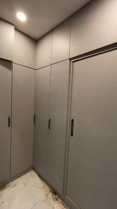 modular furniture modellor wardrobe almari ask KoloApp   #Modularfurniture  #modularwardrobe  #koloapp  #askcarpenter  #Rk  #koloviral  #ask  #rkinterio  #koloviral  #BedroomDesigns  #amazing  #video