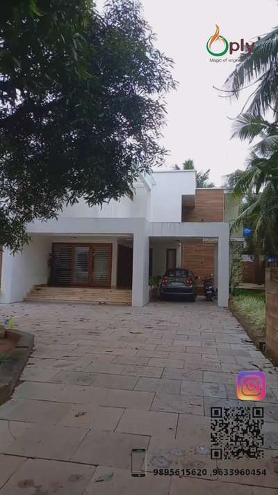 അതിമനോഹരമായ ഓപ്പൺ കിച്ചനോട് കൂടിയ ഇൻറീരിയർ വർക്ക്