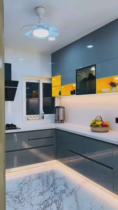 #ModularKitchen  #KitchenDesigns  #KitchenInterior  #KitchenRenovation  #KitchenCabinet  #WoodenKitchen