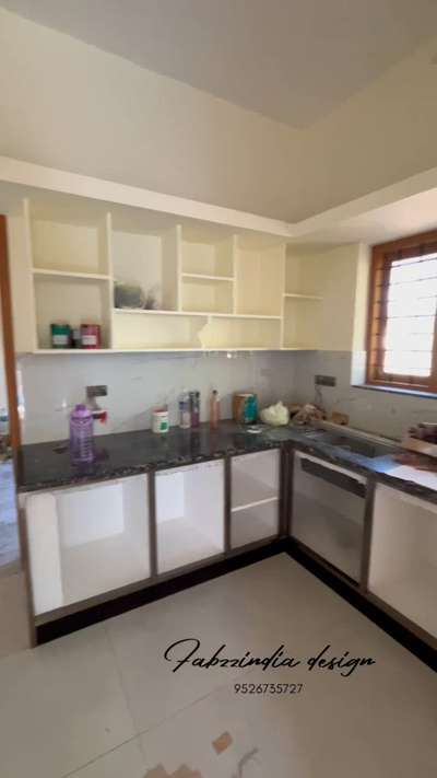 Kitchen cupboard @ Palakkad 
One more Happy customer 🤝😍
 #WardrobeIdeas  #ModularKitchen  #KitchenCabinet  #WardrobeDesigns  #KitchenInterior  #InteriorDesigner