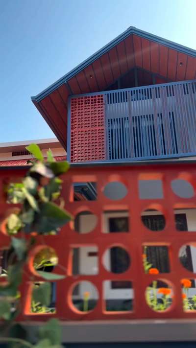 Zen ,Babauraj  residence at kuthuparamba #architecture   #interiordesign  #mordenhome  #Landscape  #ContemporaryHouse  #indianarchitecture  #keralaarchitecture  #rendering  #designkerala  #archilovers  #kannurhomes  #architecturephotography  #archdaily  #customhomedesign  #HomeDecor  #budjecthomes  #villa #budgethomes  #vernaculararchitecture  #naturalmaterials  #traditionalkeralahouse #exposedlaterite #exposedconcrete #exposedceiling #exposedcementfinish