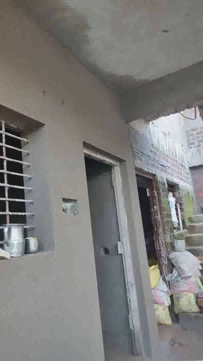 #1000sqft  का प्लास्टर पूरा होने वाला है 2 दिन मे हो जायेगा