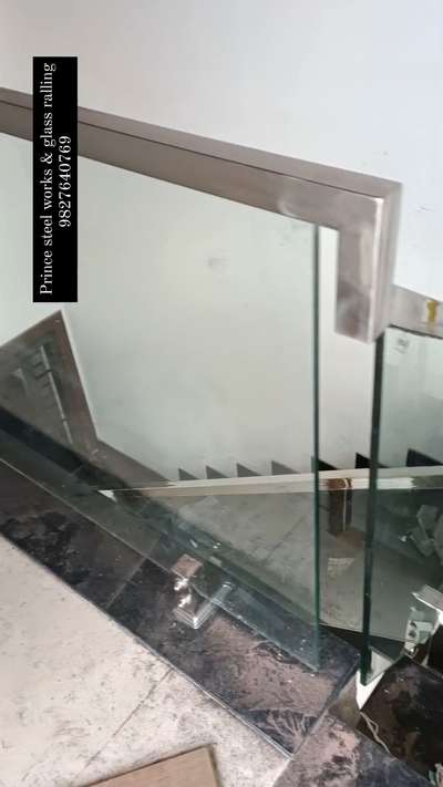 tofan glass ralling  #GlassStaircase