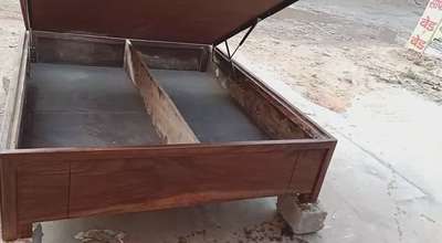 HYDRAULIC BED