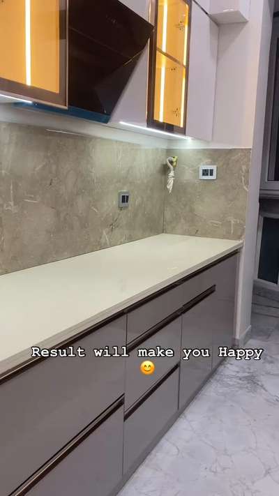 Turning your vision into reality. 🏡 #DesignInspiration
#homedesign #HouseRenovation #kitchen #InteriorDesigner #kitchenrenovations #bestkitchen #interiordesigers #kolo #newdesigns #divyinteriors #KitchenCabinet #ModularKitchen #KitchenTiles