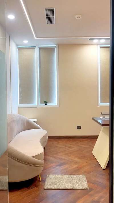 Office Interior Designs ✨

#officeinterior #Architectural&Interior #emaarinterior #interiordesigns #KitchenInterior #office_table #Architectural&Interior #LUXURY_INTERIOR