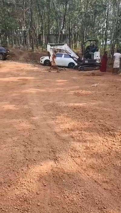 From foundation to finish — every strong home starts with the right beginning. 🏗️
Kutti adi & RR foundation soil excavation in progress for our new residential project.
Building dreams with precision, safety, and quality craftsmanship.

📍 Project Location: Nilamel                                                                         
👷‍♂️ By Travencore Builders and Designers