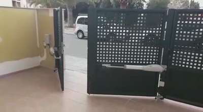 9810936488
Automatic Swing gate