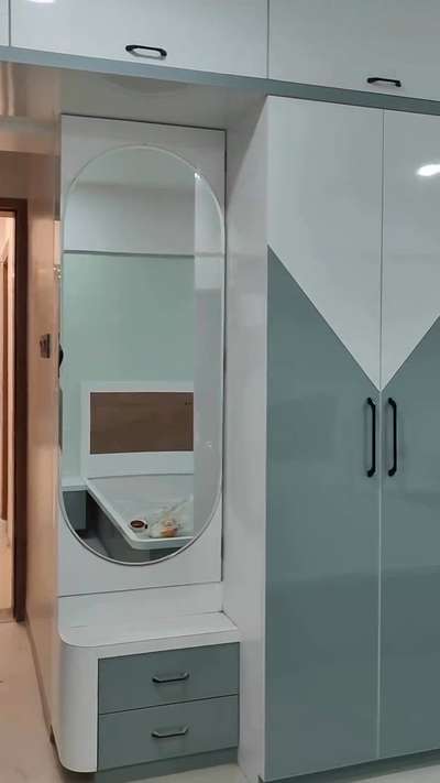 modular furniture modular bedroom  #Modularfurniture  #modularwardrobe  #BedroomDesigns  #InteriorDesigner  #rkinterio  #Rk  #askcarpenter  #askexperts  #ask  #koloapp  #kolopost  #koloviral  #BedroomDesigns