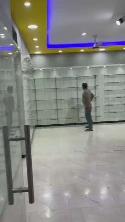 complete shoes showroom