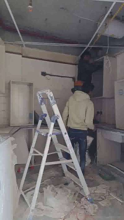 on going modular kitchen installation