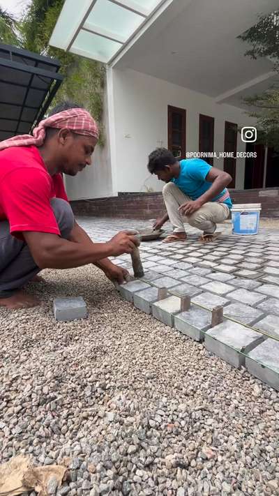 Cobble Stone 💫

#GardeningIdeas  #FloorPlans  #plants  #Landscape  #Designs  #happyclient  #HomeDecor  #IndoorPlants  #gardening_love  #naturalstone  #stones  #lovedesign  #gardeninginspiration  #gardeningandlandscaping  #stonework #stonecladding  #homestyle  #plantsforsale