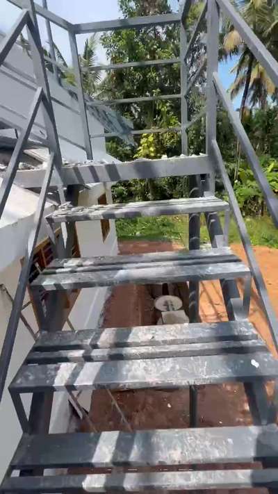 ROOFING👉

.
.
.
#roofing #RoofingIdeas #RoofingDesigns #MetalSheetRoofing #steel_roofing #roofingworks #traditionalroof #sloperoof #sloperoofdesign #MetalSheetRoofing