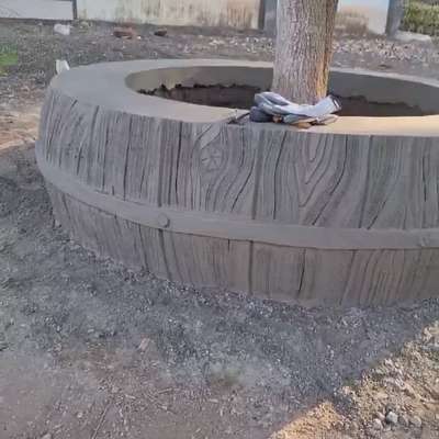 Concrete tree base design 

#cementartwork #concretedesign #gardendesigns #gardendecor #LandscapeDesign #mirzabrotherscd #mirzabrotherscementdecoration