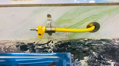 Gas pipeline installation