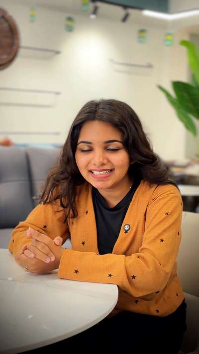 ഒരടിപൊളി കിച്ചൺ ടേബിൾ കണ്ടാലോ !!
 #roomyfurniture  #KitchenTable  #furnituredesign  #bestfurniture #KitchenIdeas #koloreels  #koloviral