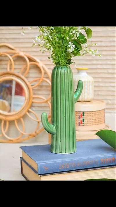 Vases For your side tables

#vase #decor #flower #home #homedecor #beauty #decorshopping