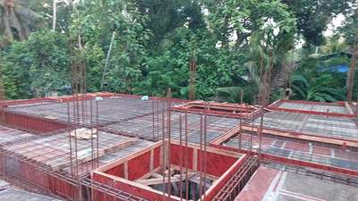 #HouseConstruction  #concrete  #buildersinkerala  #KeralaStyleHouse  #keralahomeplans