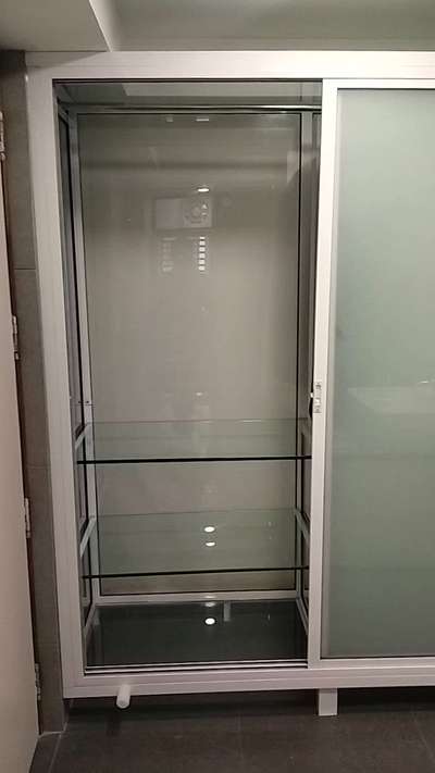 12 mm glass wardrobe sliding window