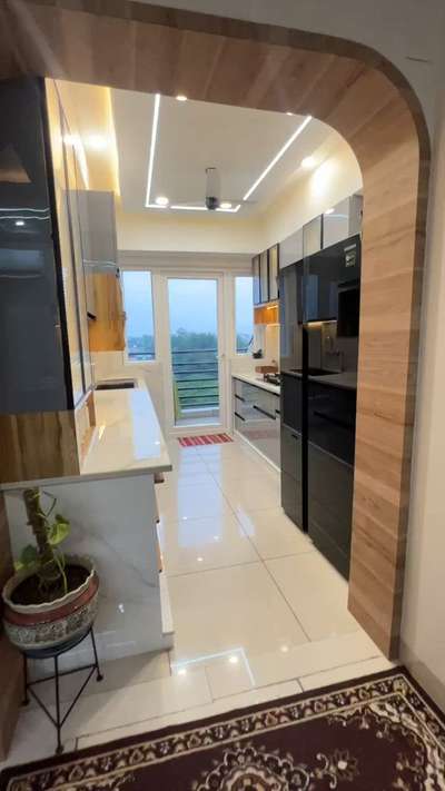 Recently finish kitchen work at Pushpanjali Gardenia Agra from Plan RV Architects 
Please connect with us for more details.
“Plan RV Architects “ located in V.S Complex Sec-1 Bodla Road Agra
#interiors#trendingkitchen#kitchendesign #KitchenIdeas  #KitchenRenovation