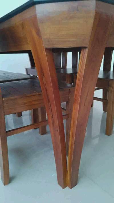 Teak wood trendy Dining set... @ Furniverse, palakkad...


 #DiningTable #DiningChairs #furniture  #Palakkad #keralastyle #Coimbatore #pollachi