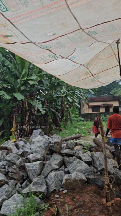 മഴകാലത്തു വീട് പണിയുമ്പോൾ ശ്രദ്ധിക്കണം..
#creatorsofkolo #home #HouseConstruction #rainyseason