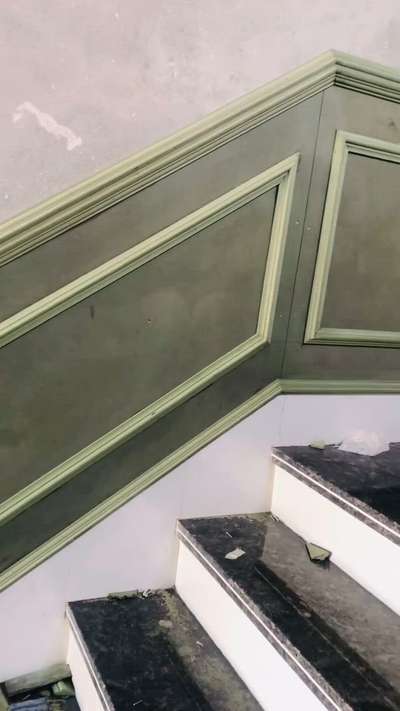 wall moulding is  per hoga duco paint