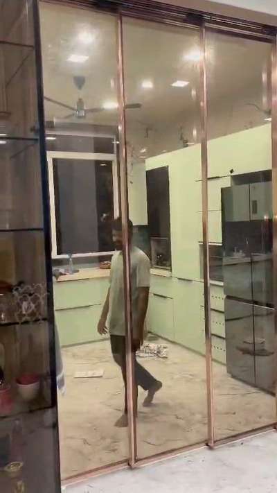 #Aluminium slim  #profile 
 #imported  #materials se bani 
 #SlidingDoors  #8mmglass 
awesome 👍  #Quantity  #call_whatsapp- 😊