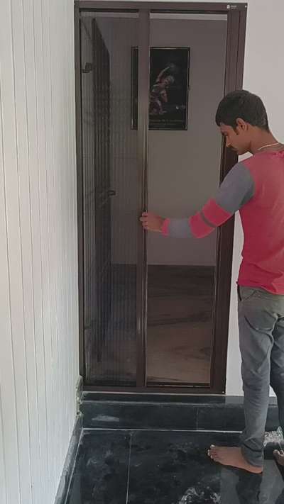 mosquitoes pleated door
9656-190-292