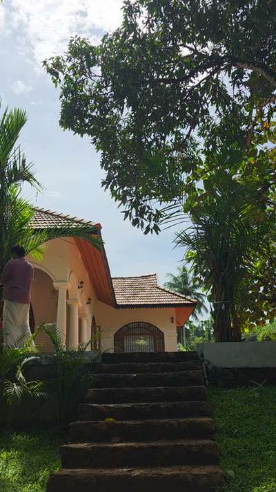 residence at Kottayam  kerala  #architerure  interior  colonial  traditional  #KeralaStyleHouse  #Architect