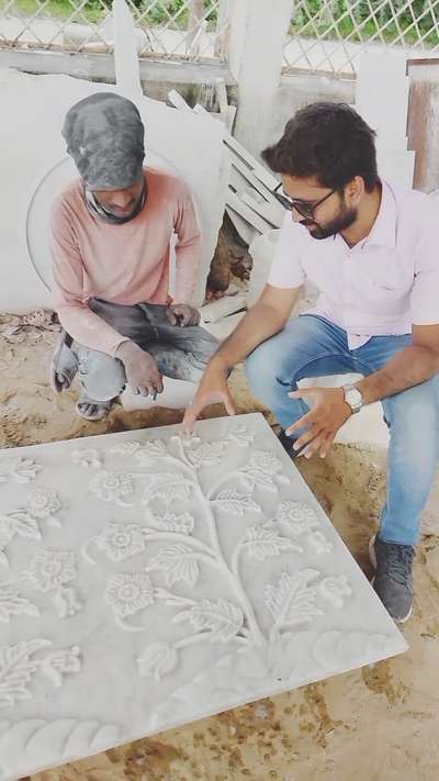 White Marble Carving Panel Work

Decor your Wall with beautiful Marble Carving Panel

We are manufacturer of marble and sandstone Marble Carving Panel

We make any design according to your requirement and size

Follow me on instagram
https://lnkd.in/dgunmUYP

More Information Contact Me
8233078099

#carvingart #nbmarble #walldecor #marblewall #walldecor #walldecoration #wallart