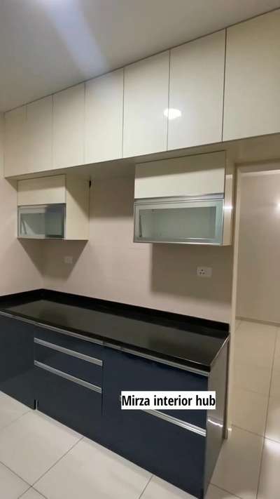 #ModularKitchen  #LargeKitchen  #LShapeKitchen  #inotech  #pantry  #profilehandles  #Modularfurniture work karane ke liye contact kare
whats.+919625506863
call.+917060375916 Saquib Mirza