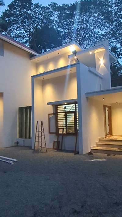 #KeralaStyleHouse  #MixedRoofHouse 
 #moderndesign