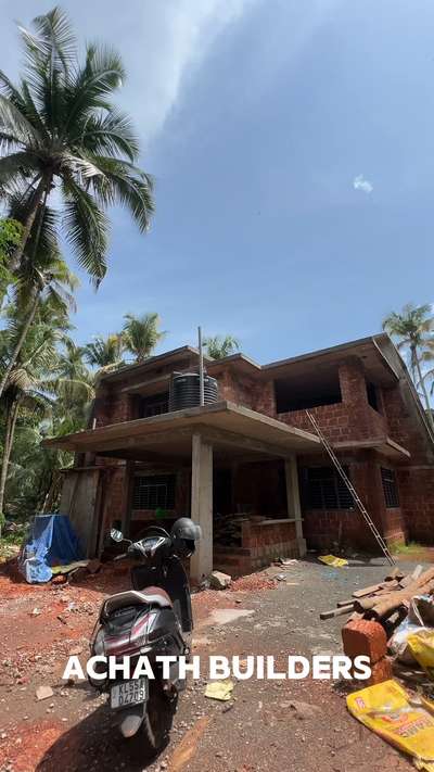 #struqtaconstructions  #architecturedesigns  #KeralaStyleHouse  #keralacontemporaryarchitecture