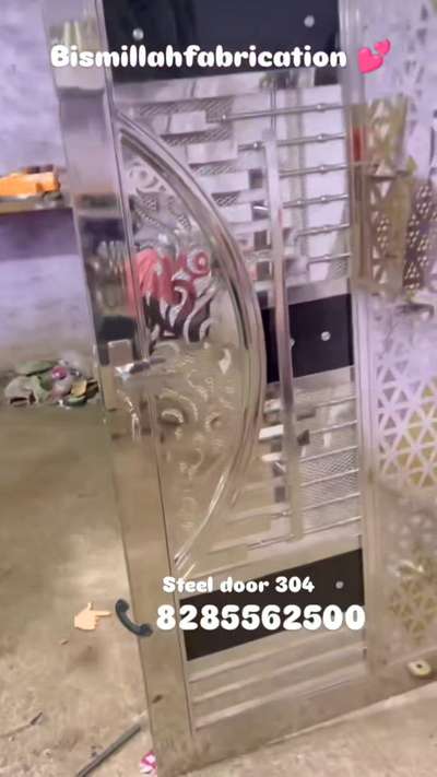 ss steel safety door 🚪 luxury door. stainless steel great 304 . bismillahfabrication welding work 
.
.
.
location.moradabad kundarki..
.

 #door  #doors  #HouseDesigns   #BalconyDecors   #balconydoor  #steeldoor  #steelgate  #gateDesign  #steelgate  #fypシ゚   #exolore  #virel  #koloviral   #koloapp