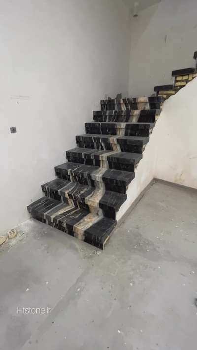 #fulldetailed  #tiles
 #4BHKPlans  #ClayRoofTiles  #stair
tiles stair