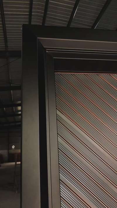luxury door 8111878186