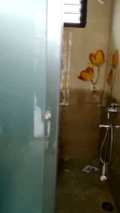 Sliding Glass..
Bathroom Partition..