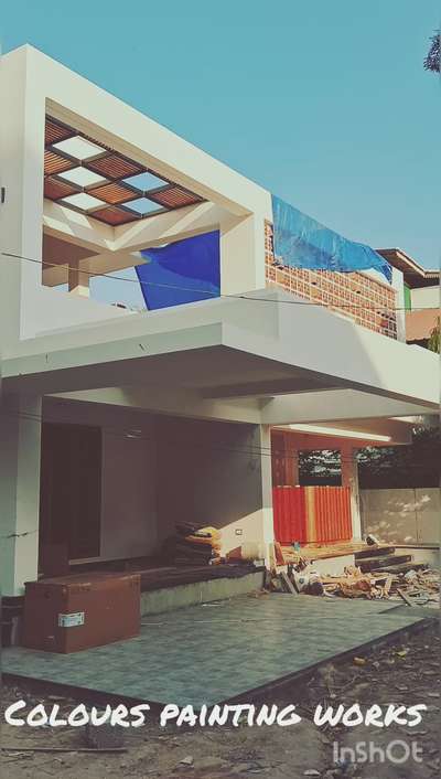 site : pettah ,trivandrum 
work in progress  #ContemporaryHouse #HouseDesigns #painters